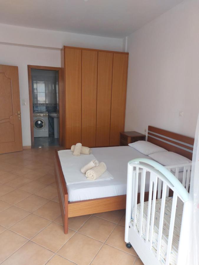 Family Apartments Саранда Екстер'єр фото